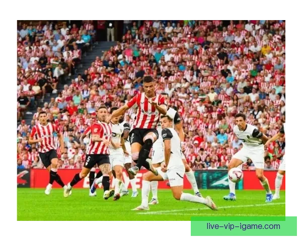 巴巴足球直播网实时更新全球足球赛事 让你不错过任何精彩瞬间